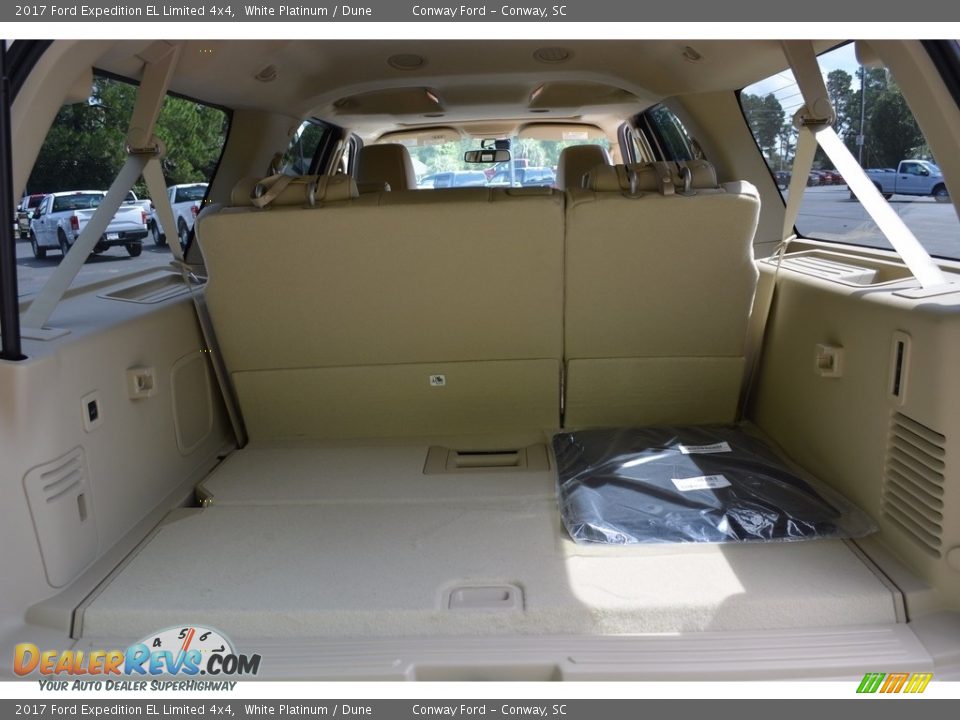 2017 Ford Expedition EL Limited 4x4 White Platinum / Dune Photo #8