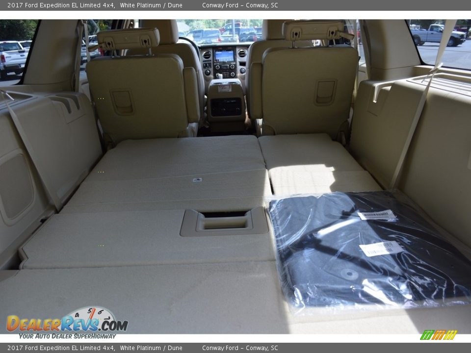 2017 Ford Expedition EL Limited 4x4 White Platinum / Dune Photo #10
