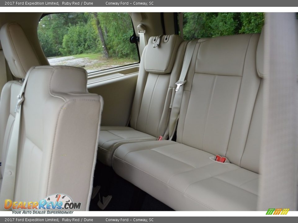Rear Seat of 2017 Ford Expedition Limited Photo #27