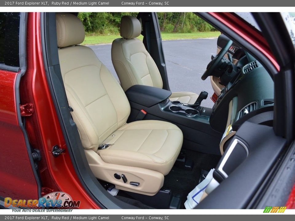 2017 Ford Explorer XLT Ruby Red / Medium Light Camel Photo #35