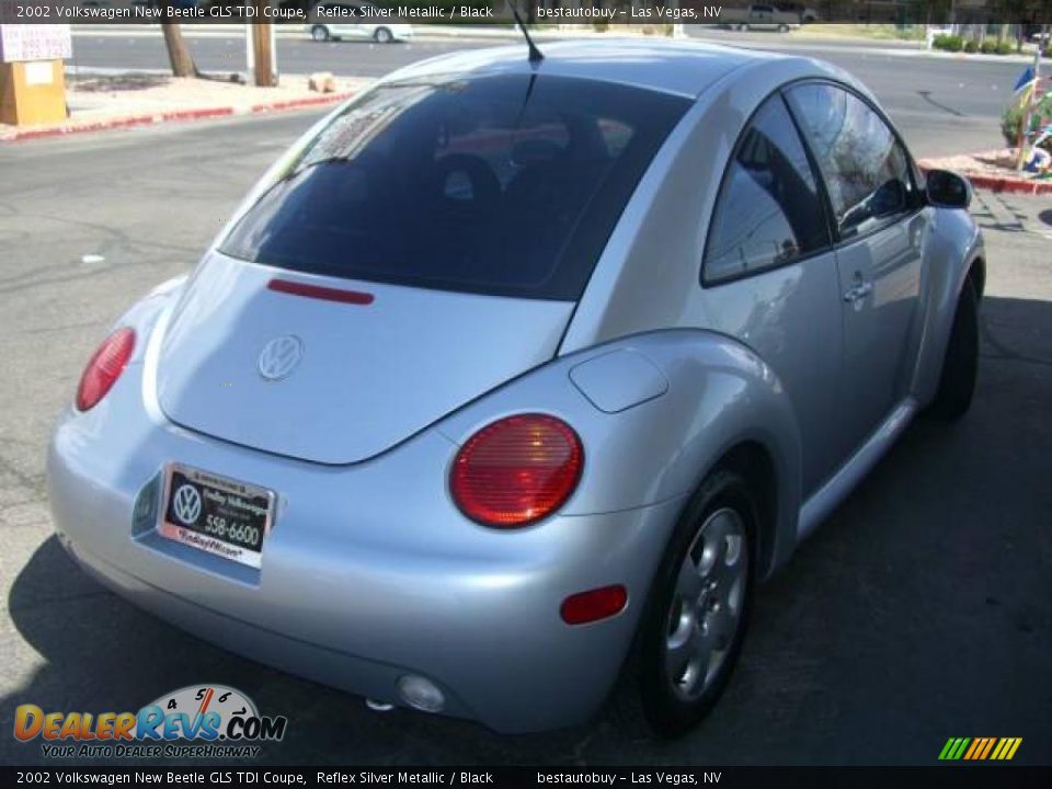 2002 Volkswagen New Beetle GLS TDI Coupe Reflex Silver Metallic / Black Photo #6
