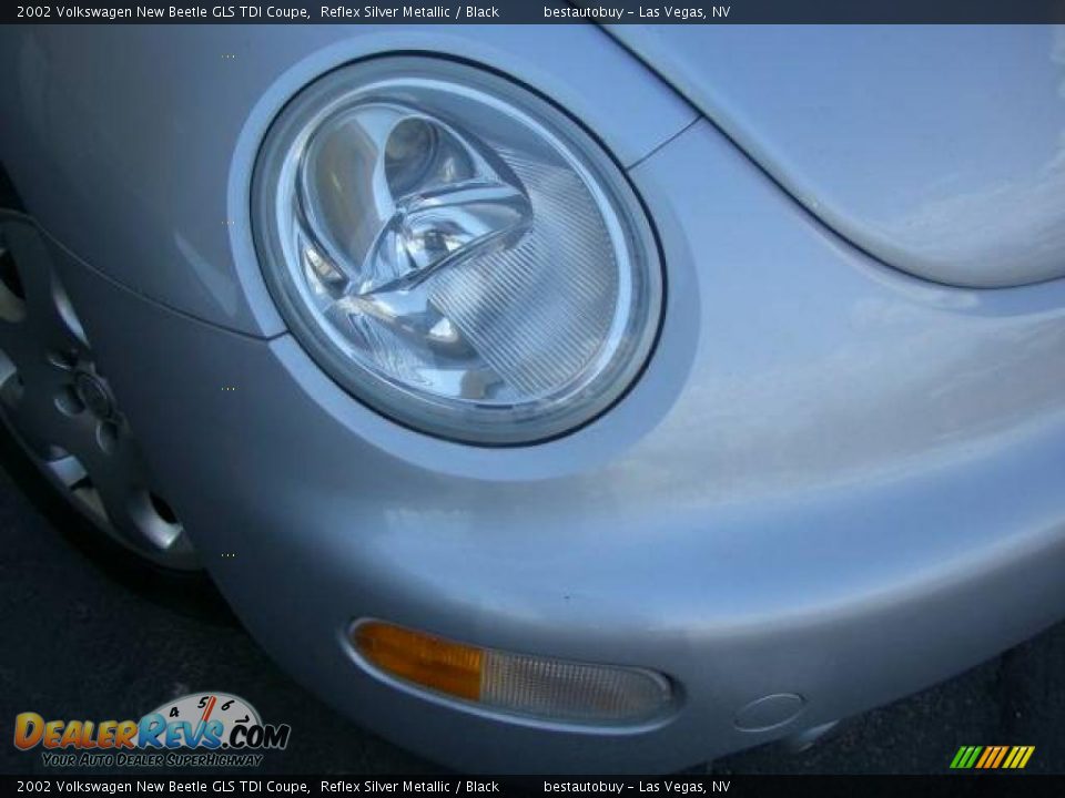 2002 Volkswagen New Beetle GLS TDI Coupe Reflex Silver Metallic / Black Photo #22