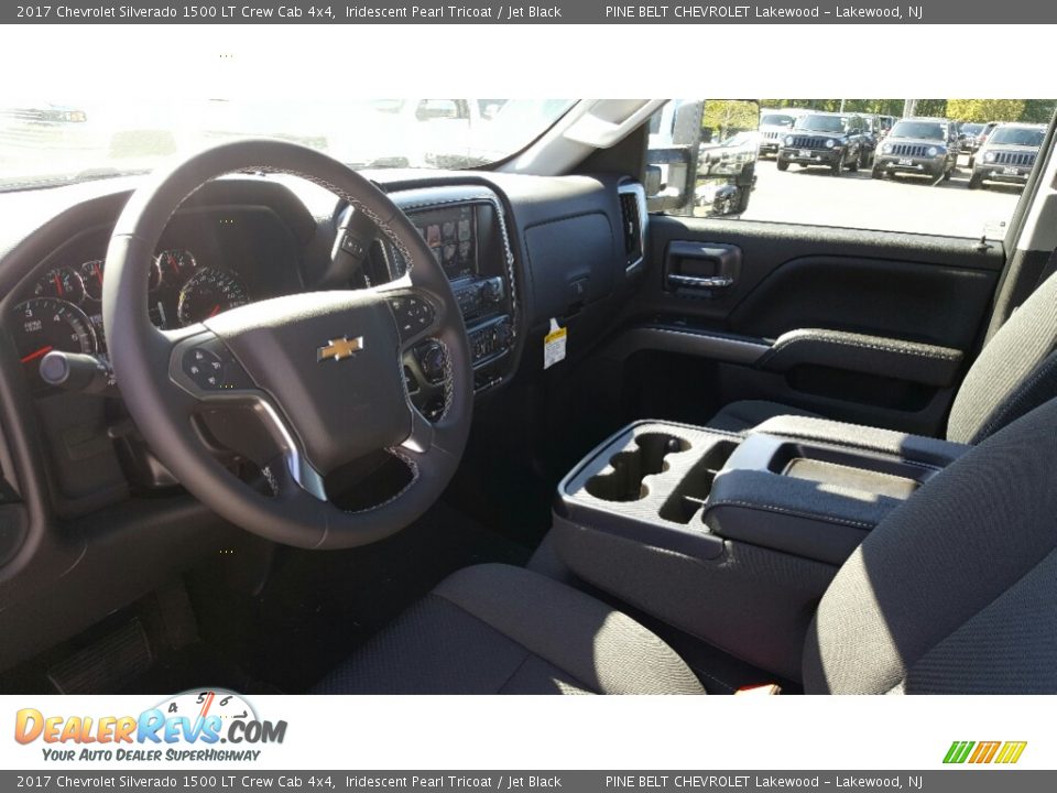2017 Chevrolet Silverado 1500 LT Crew Cab 4x4 Iridescent Pearl Tricoat / Jet Black Photo #8