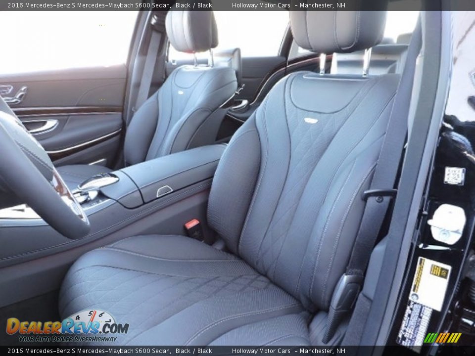 Front Seat of 2016 Mercedes-Benz S Mercedes-Maybach S600 Sedan Photo #15