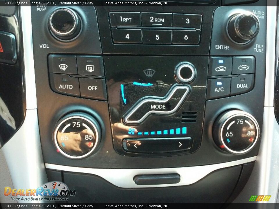 2012 Hyundai Sonata SE 2.0T Radiant Silver / Gray Photo #19
