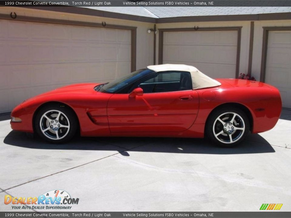 1999 Chevrolet Corvette Convertible Torch Red / Light Oak Photo #3