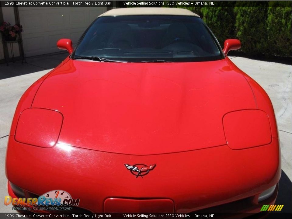 1999 Chevrolet Corvette Convertible Torch Red / Light Oak Photo #8