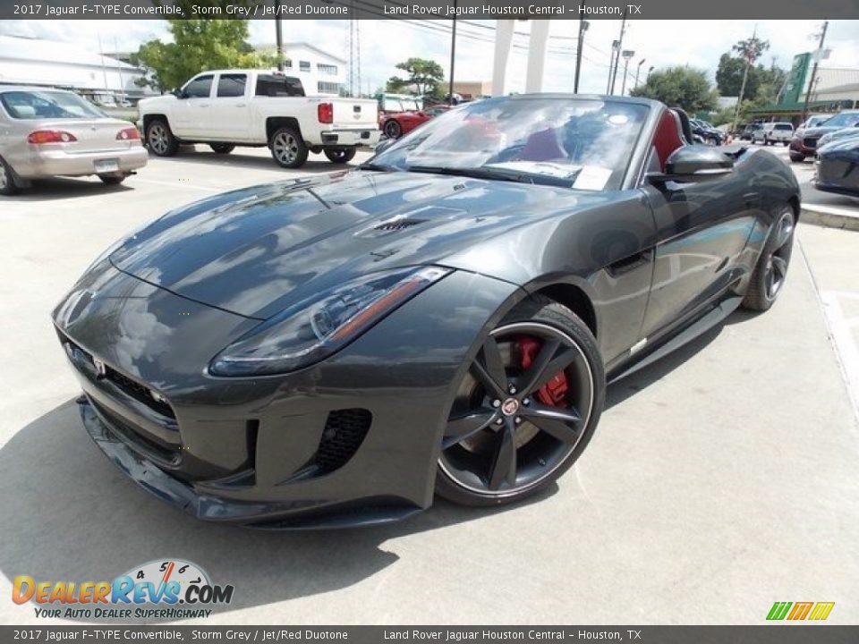 Front 3/4 View of 2017 Jaguar F-TYPE Convertible Photo #11