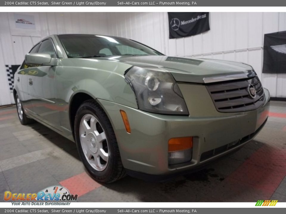 2004 Cadillac CTS Sedan Silver Green / Light Gray/Ebony Photo #5