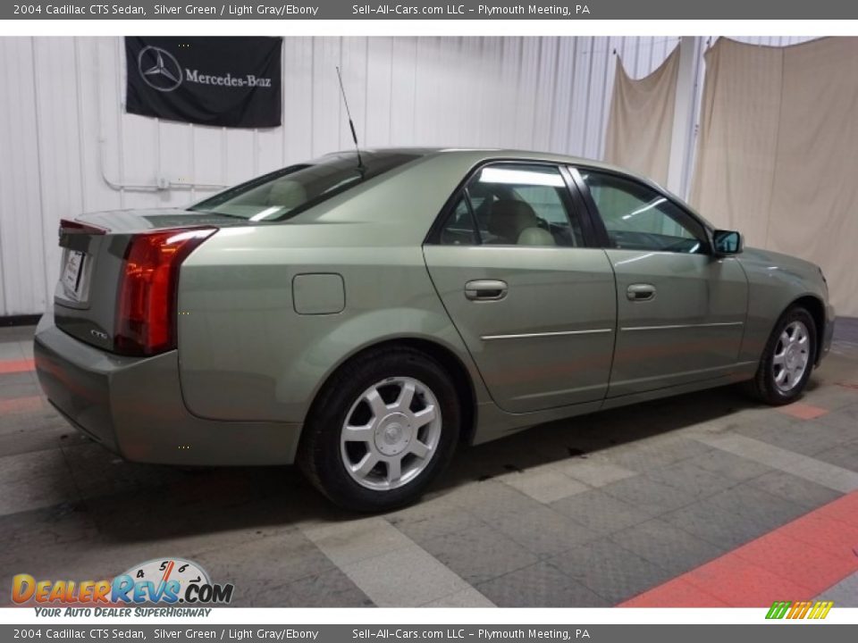 2004 Cadillac CTS Sedan Silver Green / Light Gray/Ebony Photo #7