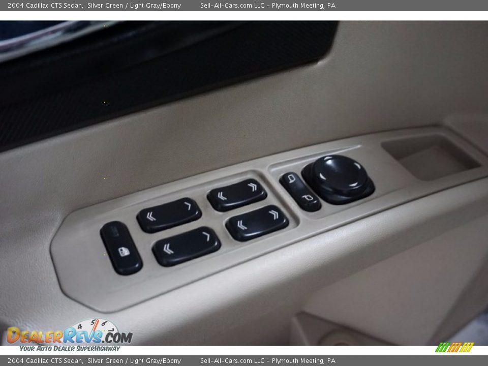 2004 Cadillac CTS Sedan Silver Green / Light Gray/Ebony Photo #13