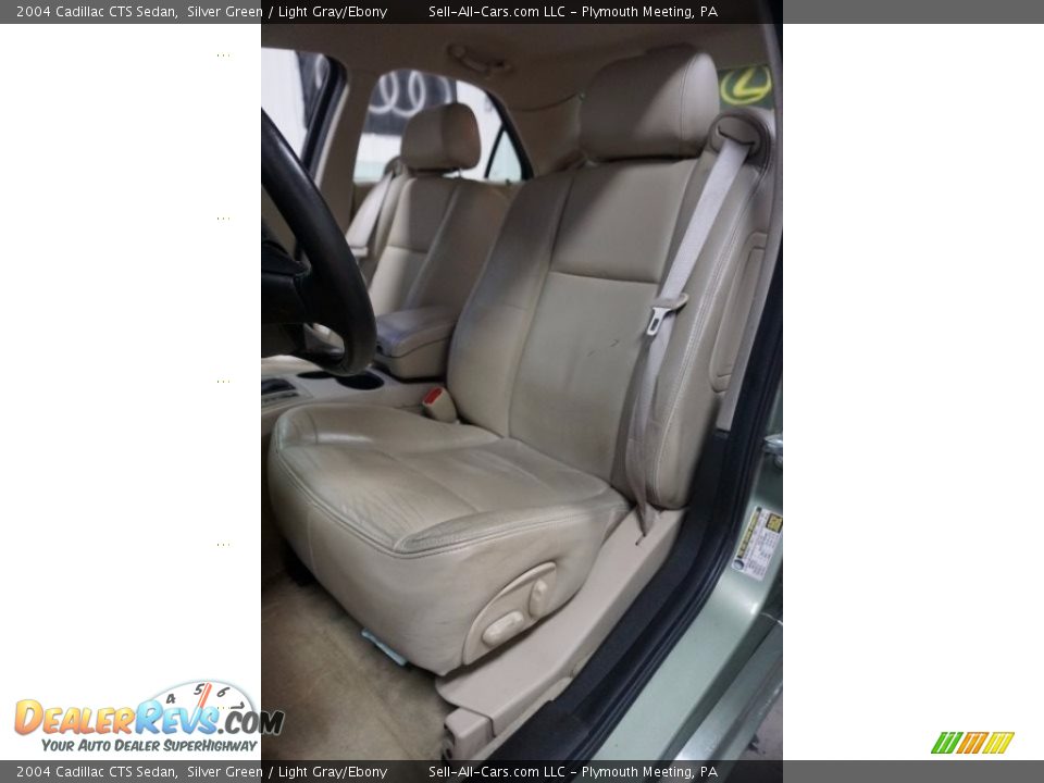 2004 Cadillac CTS Sedan Silver Green / Light Gray/Ebony Photo #22