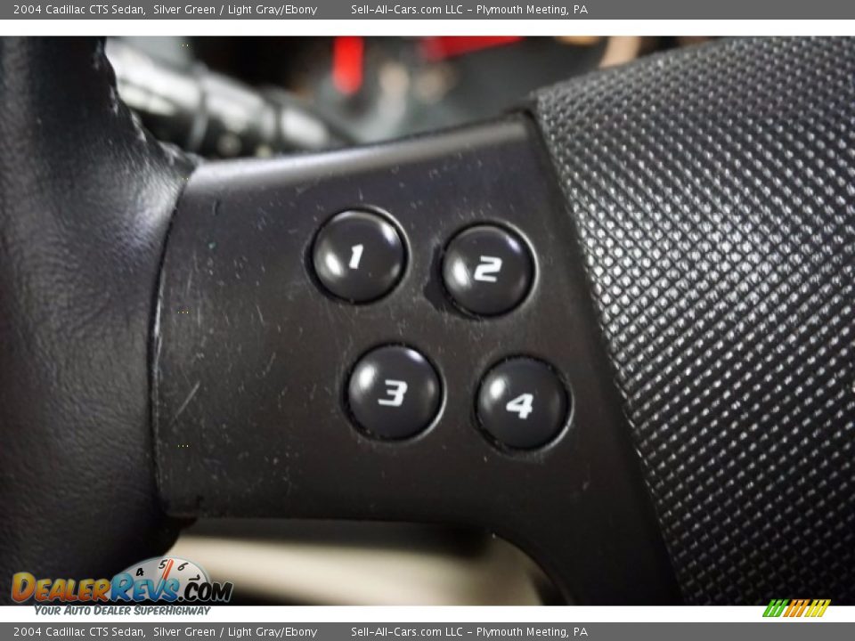 2004 Cadillac CTS Sedan Silver Green / Light Gray/Ebony Photo #28