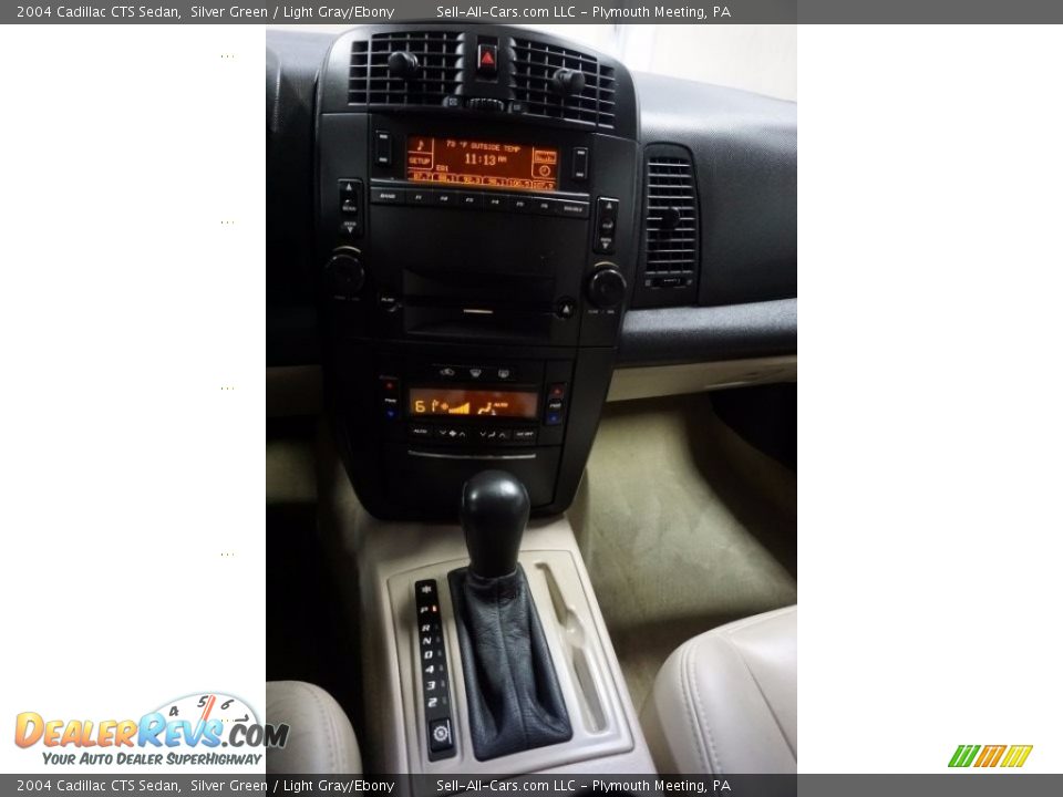2004 Cadillac CTS Sedan Silver Green / Light Gray/Ebony Photo #34