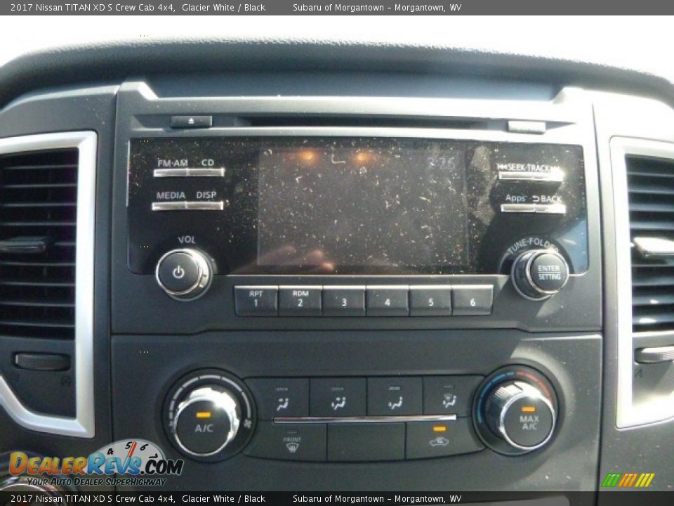 2017 Nissan TITAN XD S Crew Cab 4x4 Glacier White / Black Photo #15
