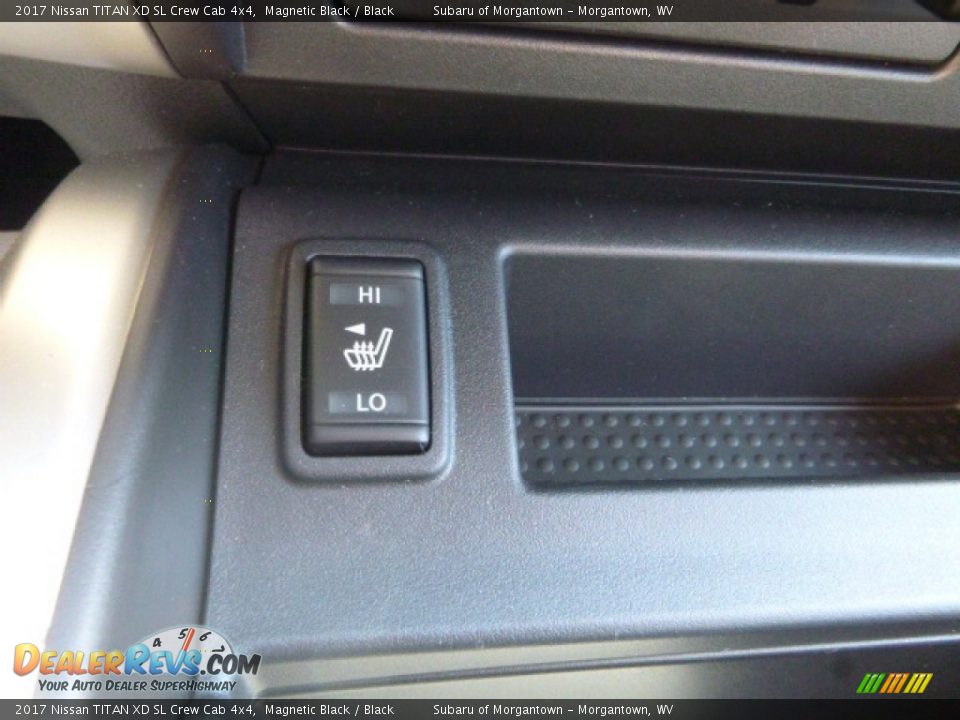 2017 Nissan TITAN XD SL Crew Cab 4x4 Magnetic Black / Black Photo #18