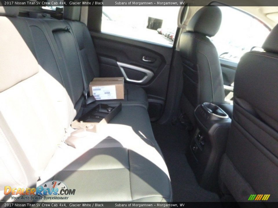 Rear Seat of 2017 Nissan Titan SV Crew Cab 4x4 Photo #6