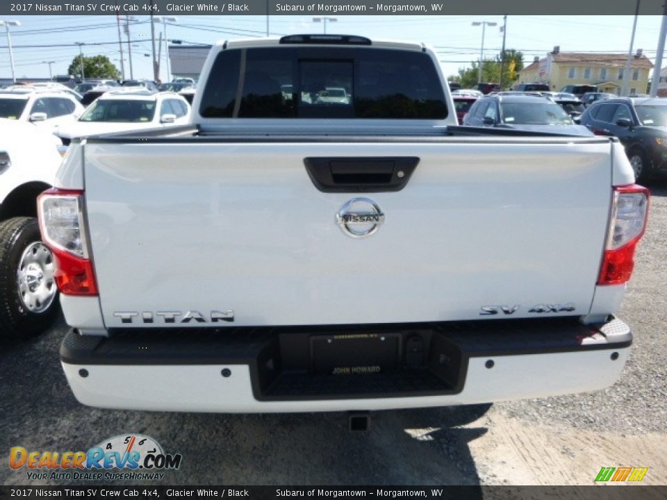 2017 Nissan Titan SV Crew Cab 4x4 Glacier White / Black Photo #9