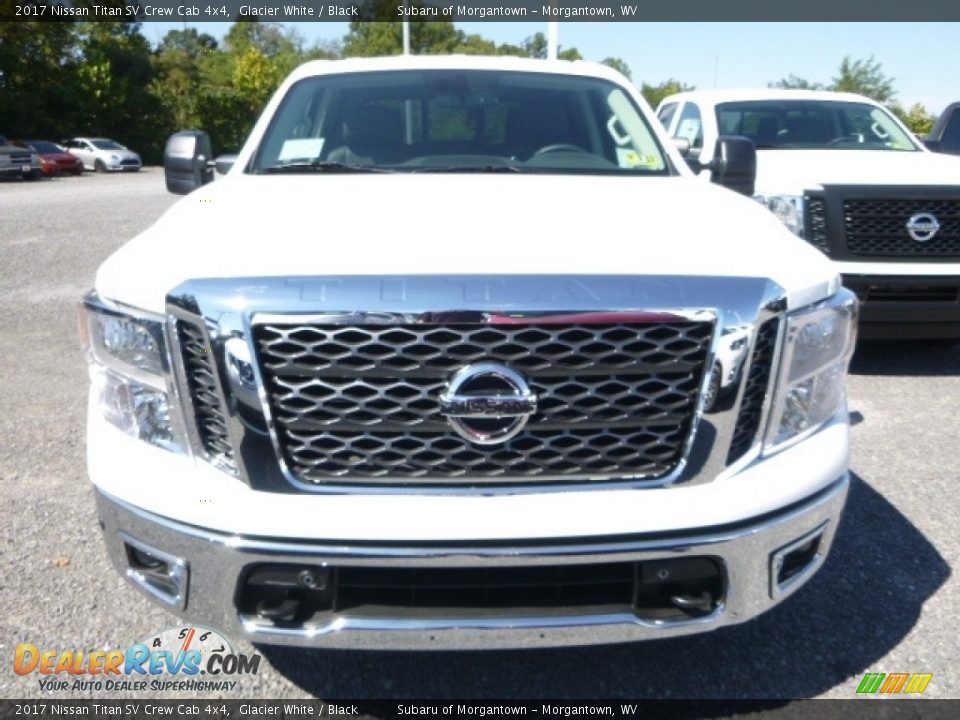 2017 Nissan Titan SV Crew Cab 4x4 Glacier White / Black Photo #11