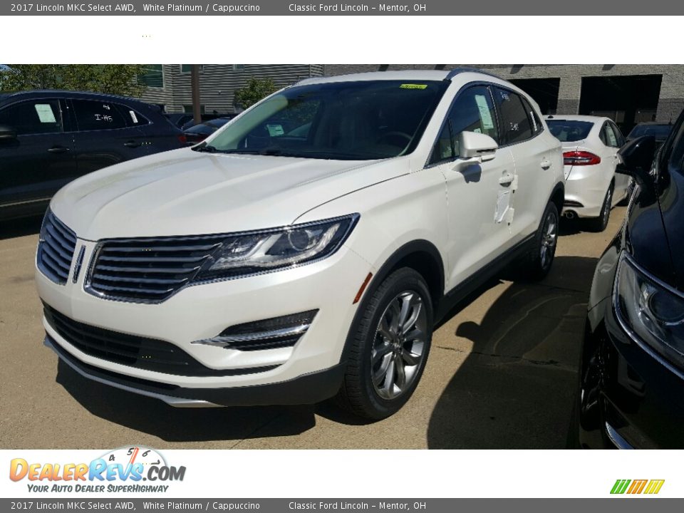 Front 3/4 View of 2017 Lincoln MKC Select AWD Photo #1