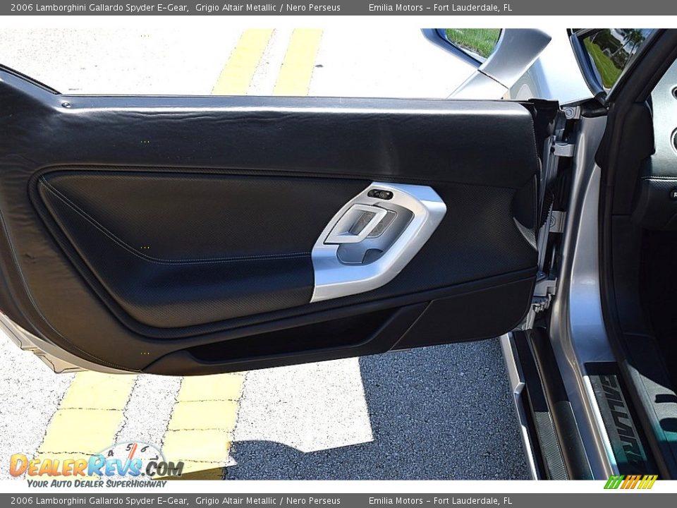 Door Panel of 2006 Lamborghini Gallardo Spyder E-Gear Photo #39