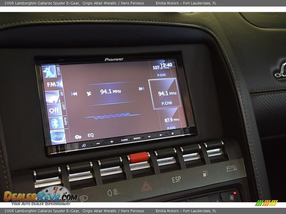 Controls of 2006 Lamborghini Gallardo Spyder E-Gear Photo #65