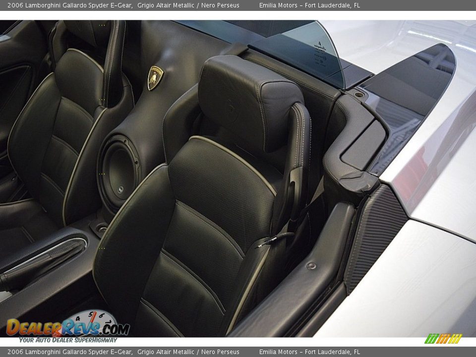 Front Seat of 2006 Lamborghini Gallardo Spyder E-Gear Photo #69