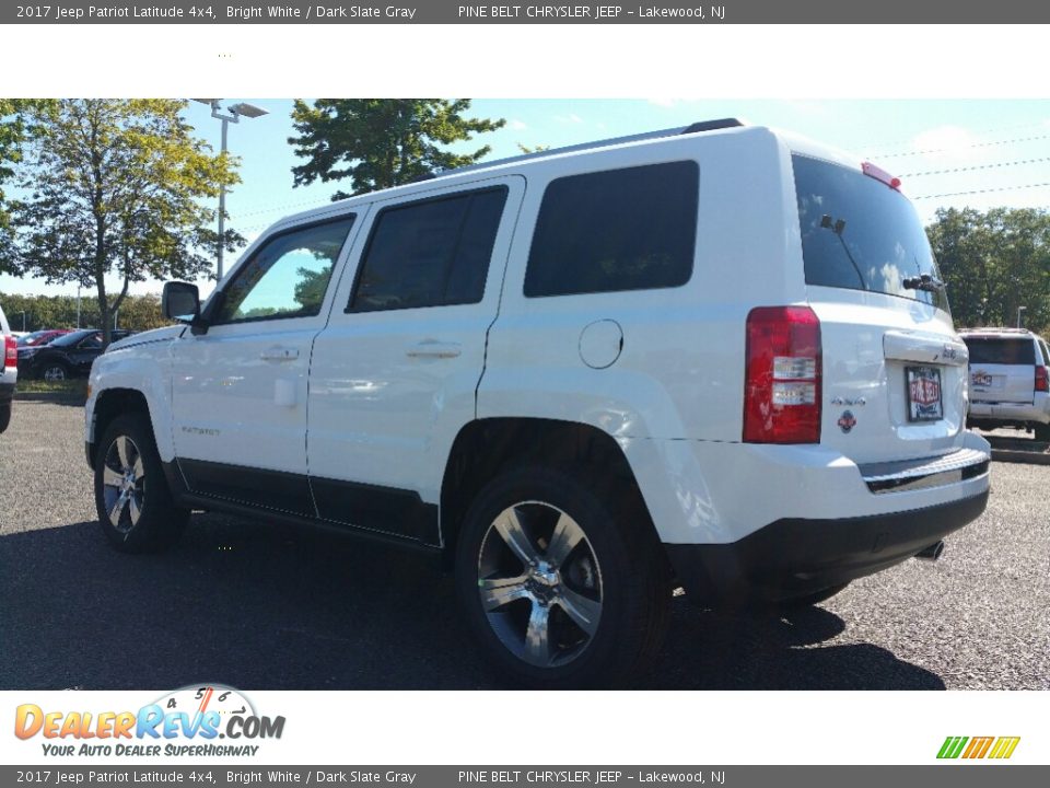 2017 Jeep Patriot Latitude 4x4 Bright White / Dark Slate Gray Photo #4