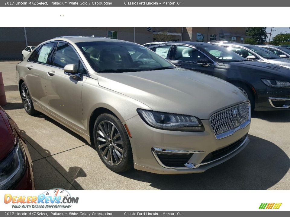 Front 3/4 View of 2017 Lincoln MKZ Select Photo #1