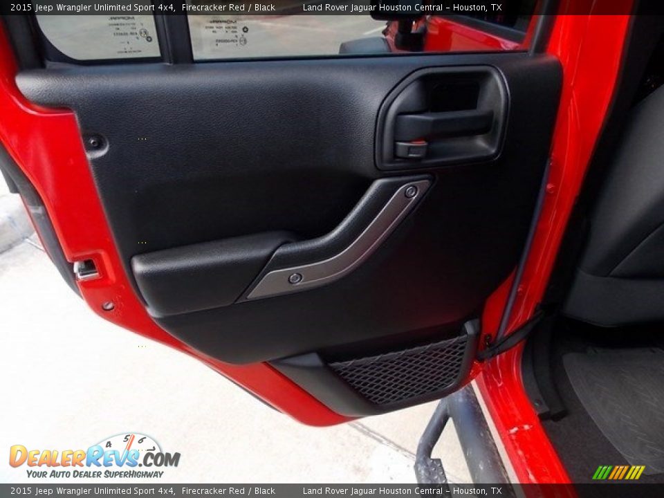 2015 Jeep Wrangler Unlimited Sport 4x4 Firecracker Red / Black Photo #19