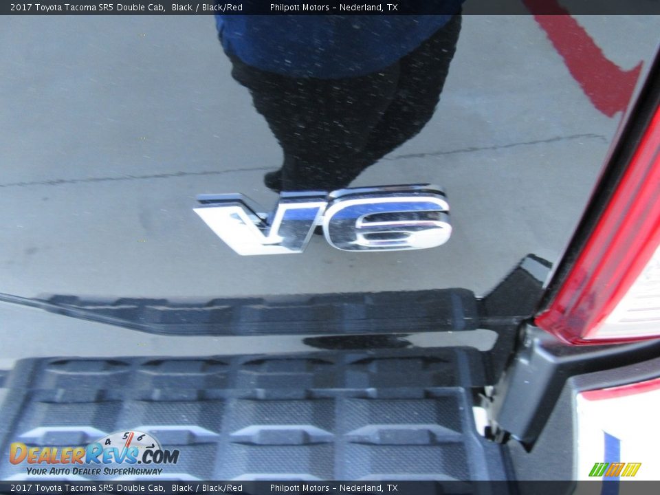 2017 Toyota Tacoma SR5 Double Cab Black / Black/Red Photo #15