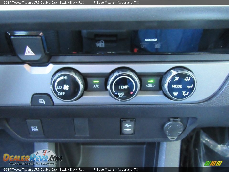 Controls of 2017 Toyota Tacoma SR5 Double Cab Photo #26