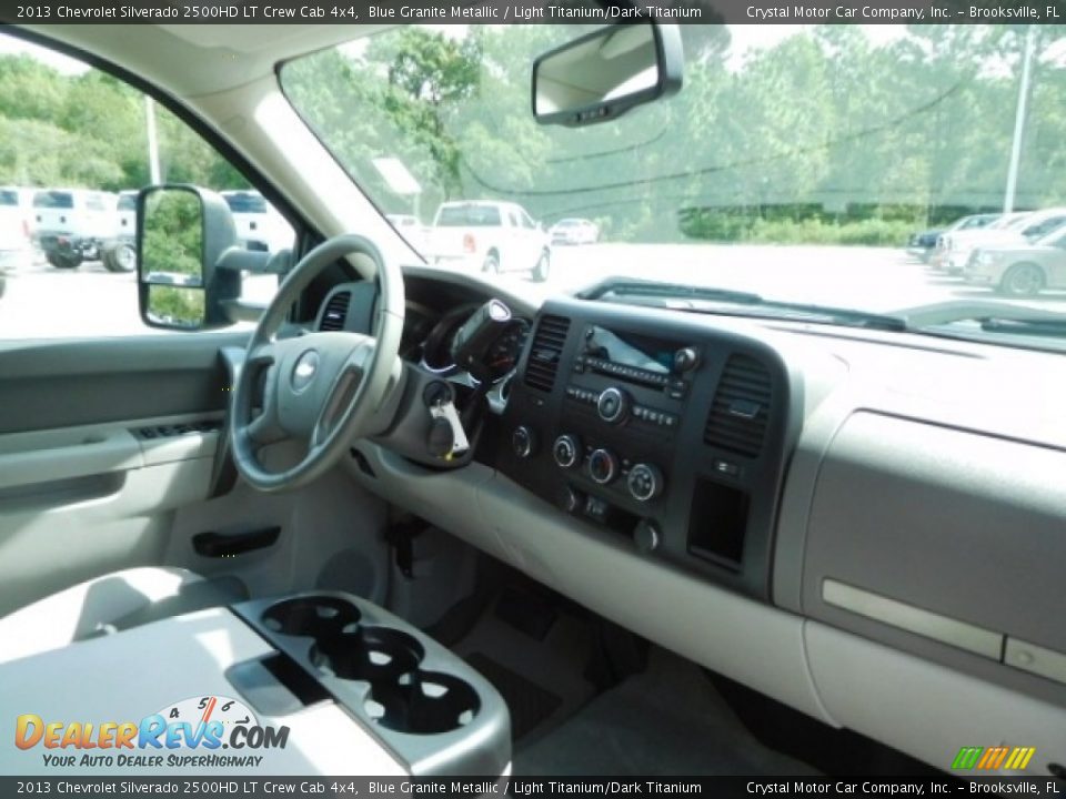 2013 Chevrolet Silverado 2500HD LT Crew Cab 4x4 Blue Granite Metallic / Light Titanium/Dark Titanium Photo #11