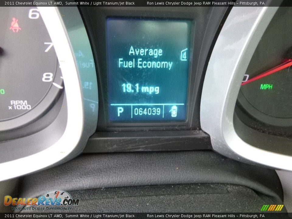 2011 Chevrolet Equinox LT AWD Summit White / Light Titanium/Jet Black Photo #20