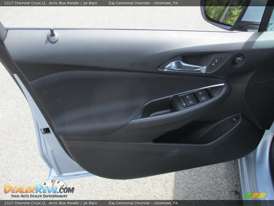 2017 Chevrolet Cruze LS Arctic Blue Metallic / Jet Black Photo #11