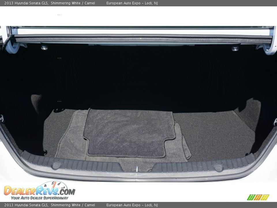 2013 Hyundai Sonata GLS Shimmering White / Camel Photo #24