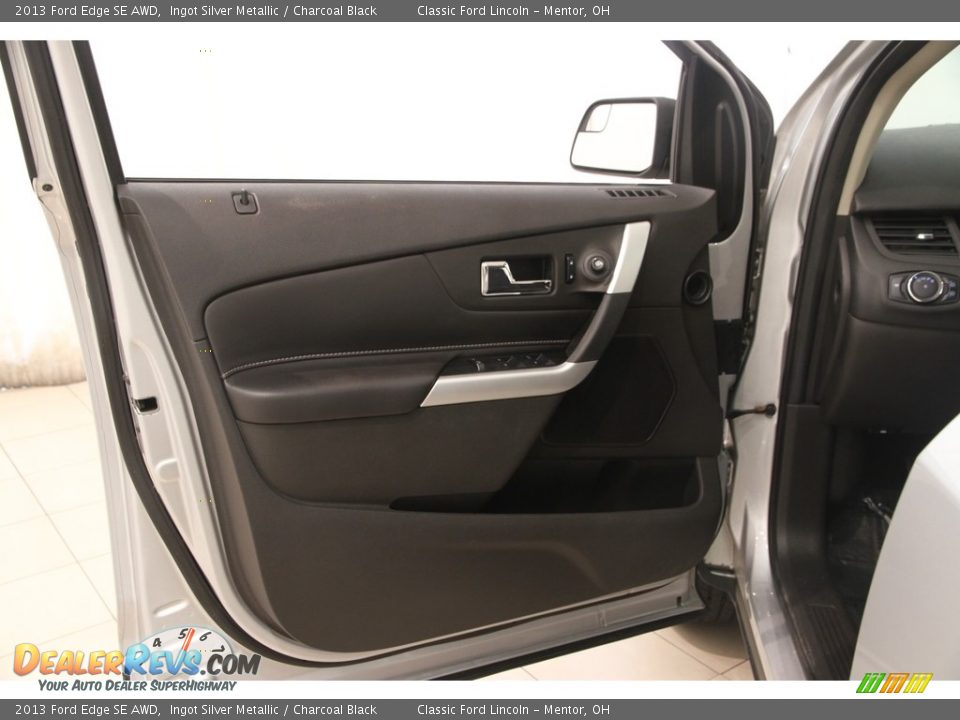 2013 Ford Edge SE AWD Ingot Silver Metallic / Charcoal Black Photo #4