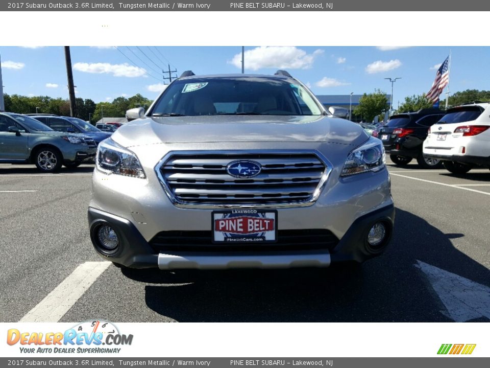 2017 Subaru Outback 3.6R Limited Tungsten Metallic / Warm Ivory Photo #2