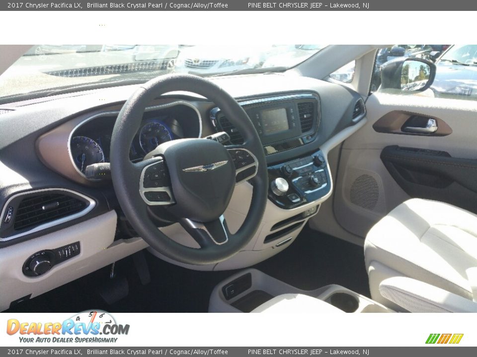2017 Chrysler Pacifica LX Brilliant Black Crystal Pearl / Cognac/Alloy/Toffee Photo #9