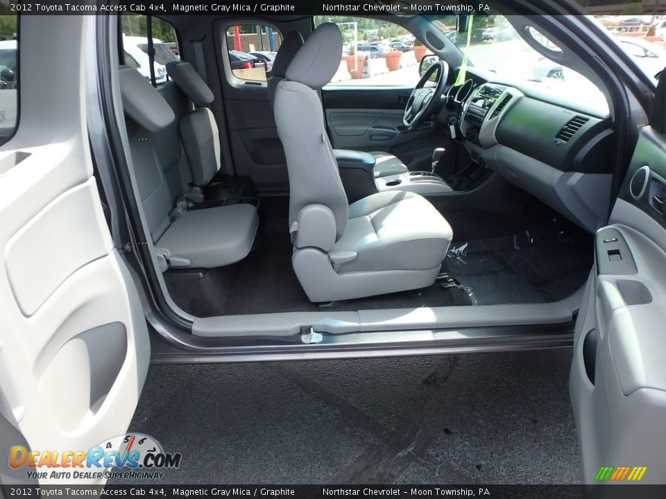 2012 Toyota Tacoma Access Cab 4x4 Magnetic Gray Mica / Graphite Photo #17
