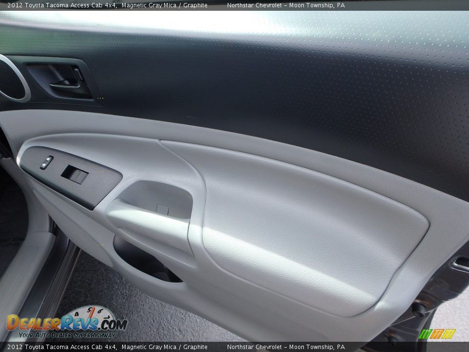 2012 Toyota Tacoma Access Cab 4x4 Magnetic Gray Mica / Graphite Photo #18