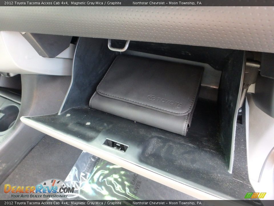 2012 Toyota Tacoma Access Cab 4x4 Magnetic Gray Mica / Graphite Photo #19