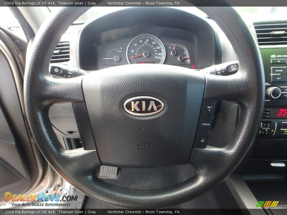 2009 Kia Borrego LX V6 4x4 Titanium Silver / Gray Photo #27