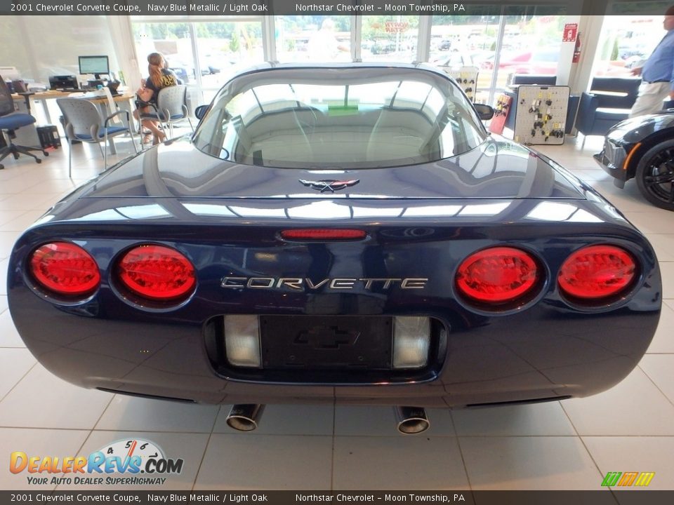 2001 Chevrolet Corvette Coupe Navy Blue Metallic / Light Oak Photo #3