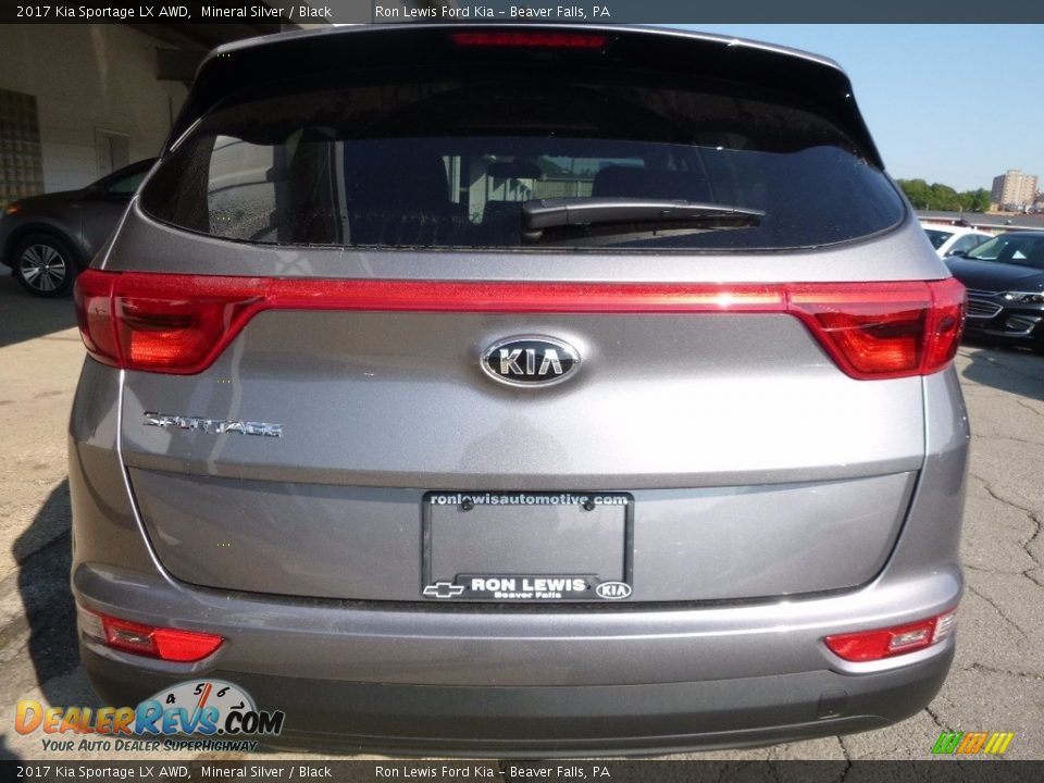 2017 Kia Sportage LX AWD Mineral Silver / Black Photo #3