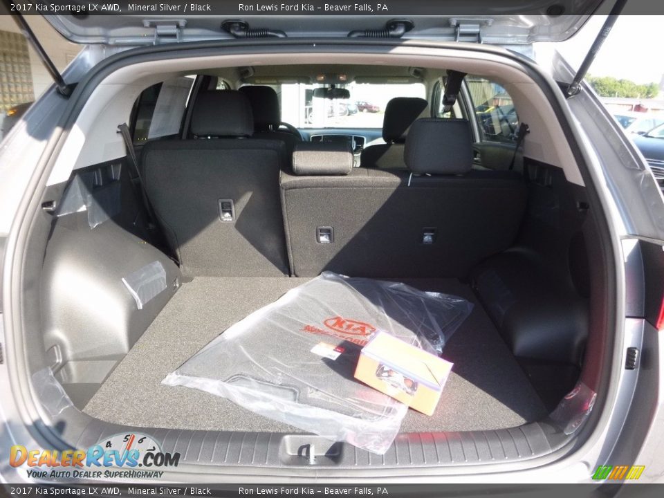2017 Kia Sportage LX AWD Mineral Silver / Black Photo #4
