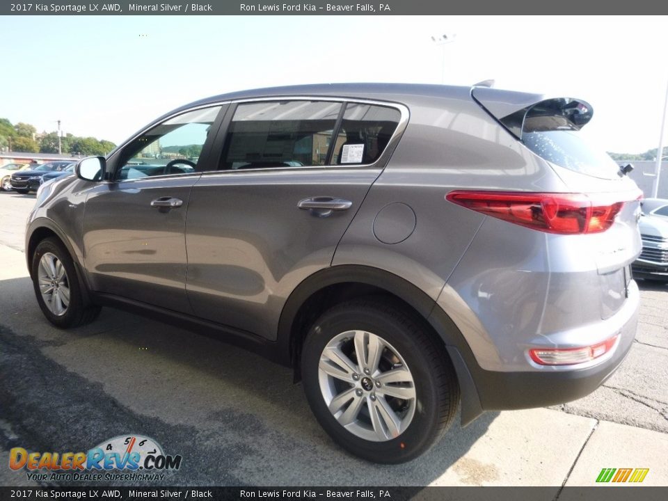 2017 Kia Sportage LX AWD Mineral Silver / Black Photo #5