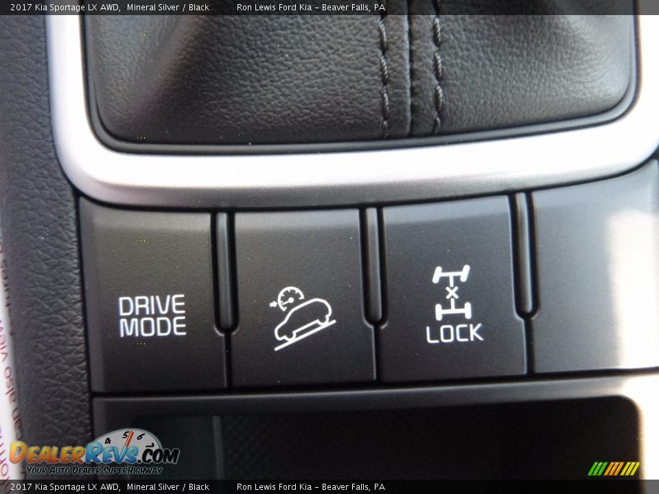 2017 Kia Sportage LX AWD Mineral Silver / Black Photo #17