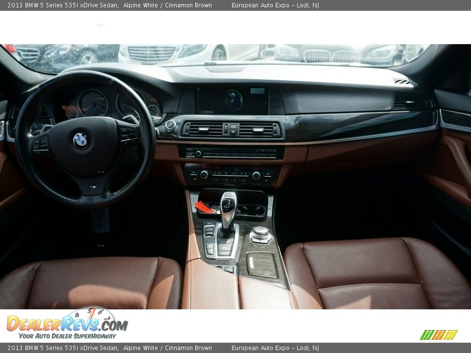 2013 BMW 5 Series 535i xDrive Sedan Alpine White / Cinnamon Brown Photo #14