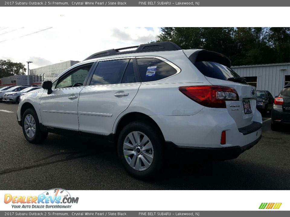 2017 Subaru Outback 2.5i Premium Crystal White Pearl / Slate Black Photo #4